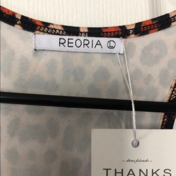 Cheetah print bodysuit - Picture 4 of 5